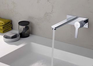 Смеситель для раковины Grohe Lineare New 19409001