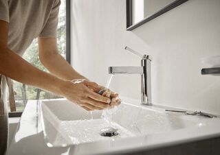Смеситель для раковины Hansgrohe Finoris 110 (76020000)
