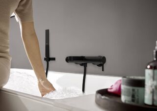 Смеситель для ванны Hansgrohe Finoris (76420670) матовый черный