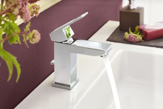Смеситель для раковины Grohe Eurocube 23127000